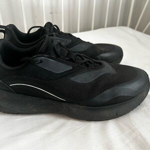 Black vessi men’s 12 tidal sneaker